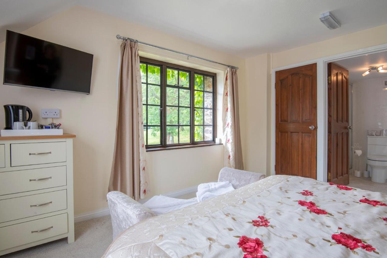 Lakeview Manor Dunkeswell Екстериор снимка